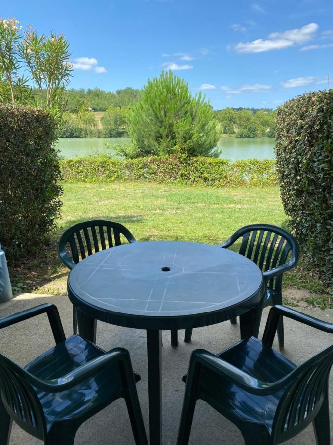 Charmant Studio Au Bord Du Lac Marciac Exterior photo